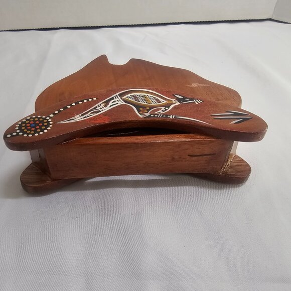 Australian Hand Painted Wooden Coasters with Kangaroos in Shape of Australia/Sig - Picture 10 of 10